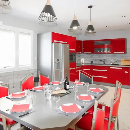 Holiday home 5 Bedroom Lovely In Mountboucher Sur Jabro