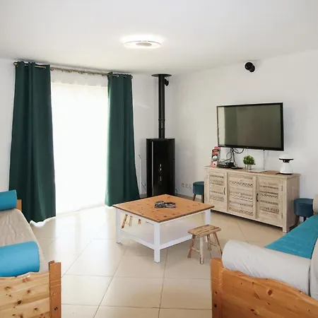 5 Bedroom Lovely In Mountboucher Sur Jabro *